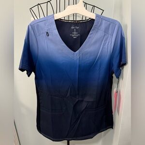 New Koi Lite Reclaim Ombre Women Scrub Top Ceil Navy Blue Small S Slim fit NWT